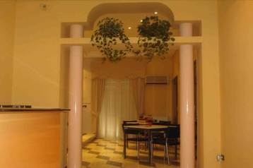 Italija Privát Napoli, Eksterijer